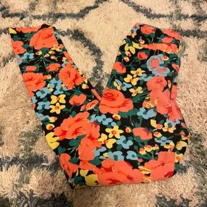 LuLaRoe girls leggings